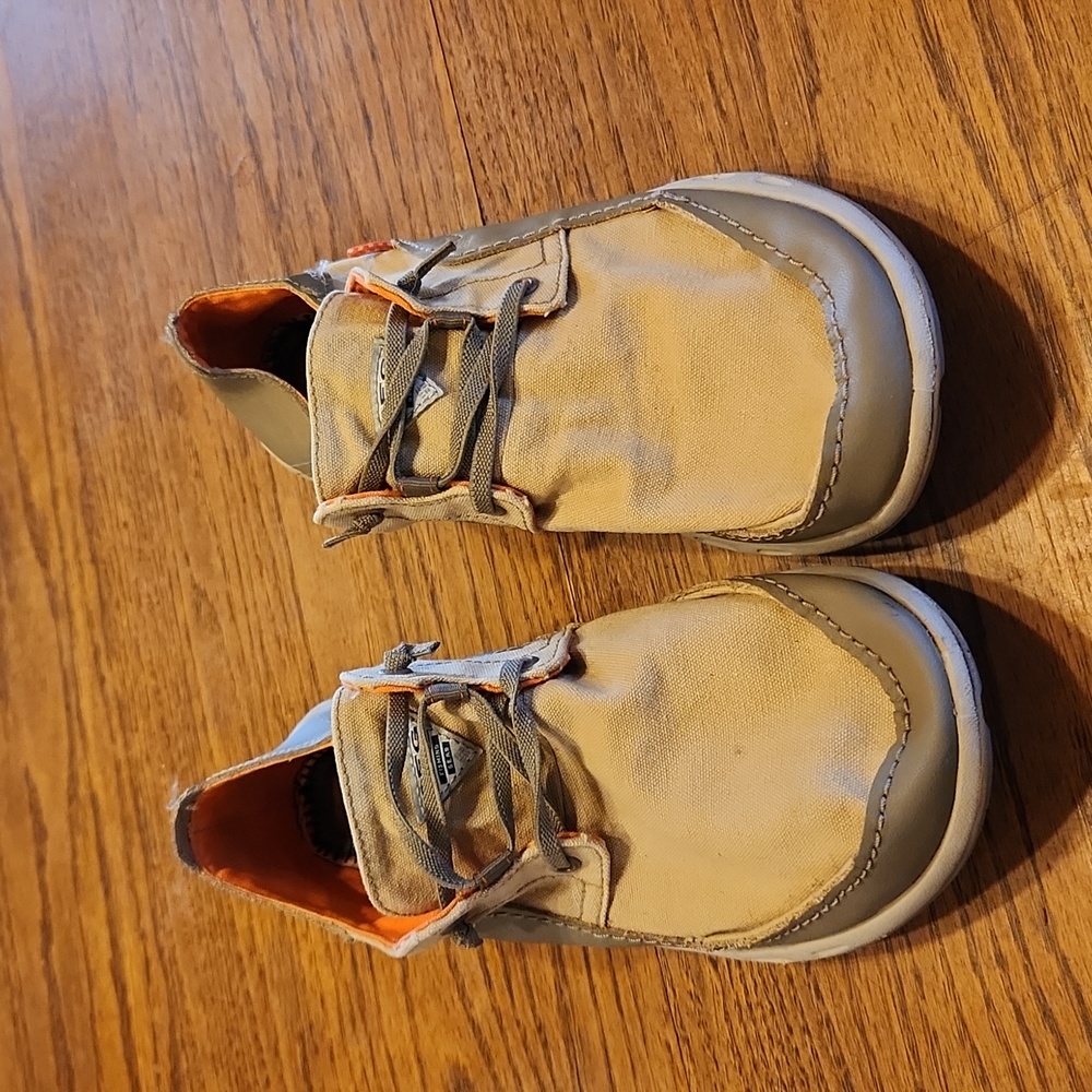 Columbia Fishing/Water Shoes Size 10
